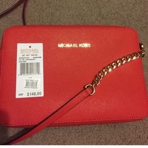 Michael Kors cross body purse